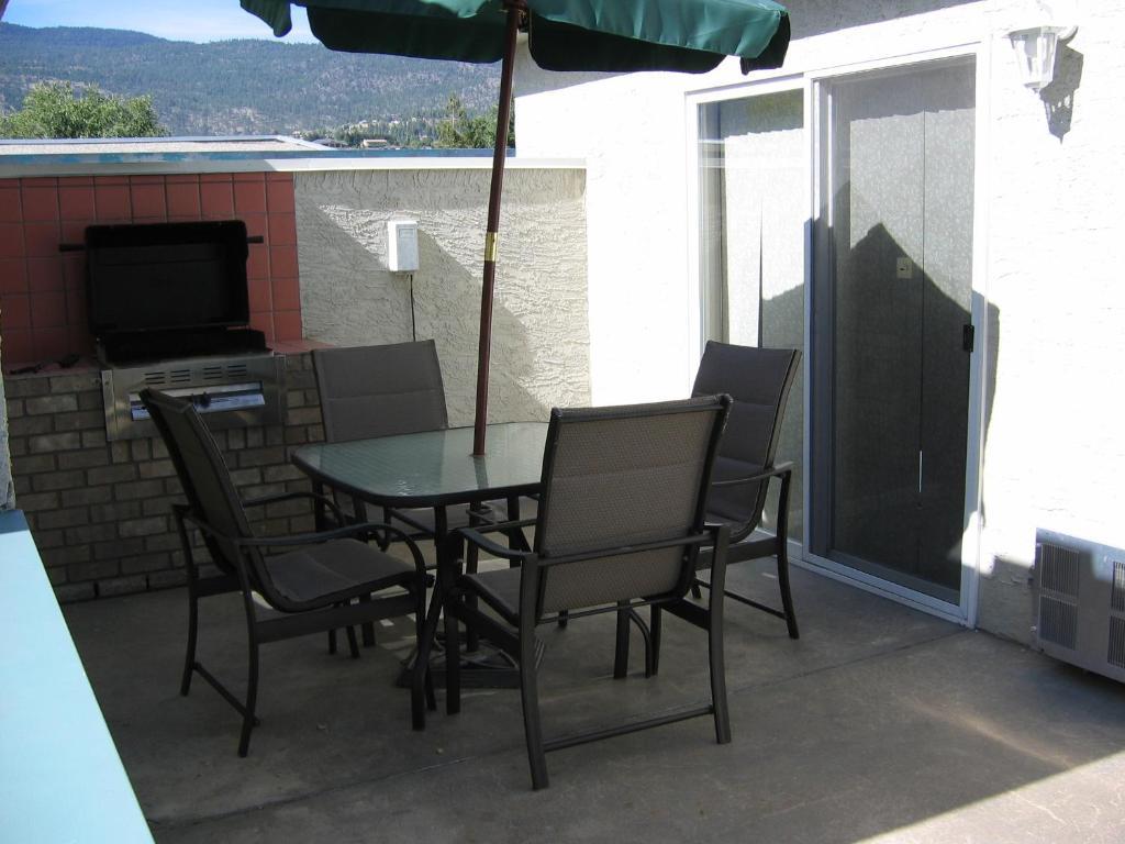 Tiki Shores Inn & Suites Penticton Kamer foto