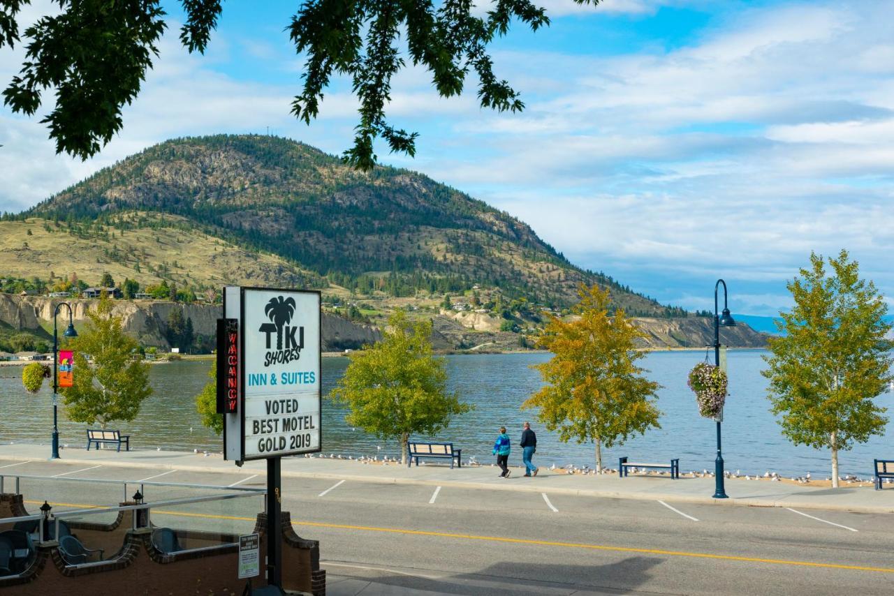 Tiki Shores Inn & Suites Penticton Buitenkant foto